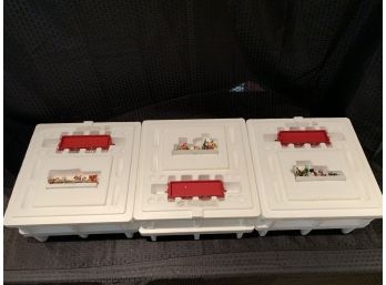 S98  Lot Of (3) Disney Characters On Train Cars