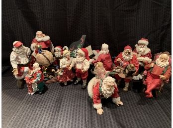 S69  Lot Of Santa Claus Figures & Mrs Claus