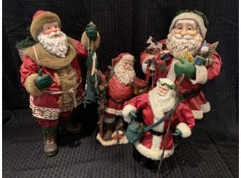 S59  Lot Of Santa Claus Figures - Large