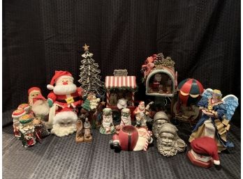S82  Lot Of Small Christmas Figures And Decorations