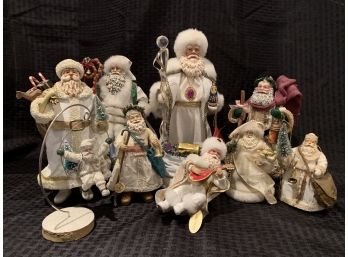 S29  Lot Of Santa Claus Figures -  In White