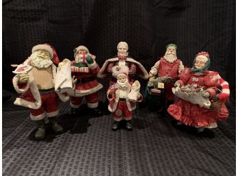 S11 Lot Of Santa Claus Figures - Misc & Mrs Claus