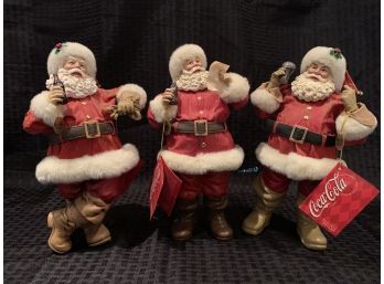 S2  Lot Of Santa Claus Figures - Coke