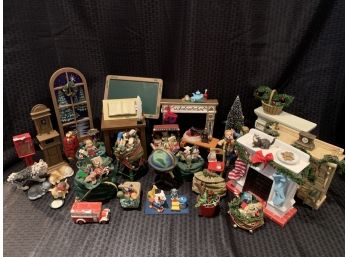 S81  Lot Of Accessories - Fireplace -Bags-Toys