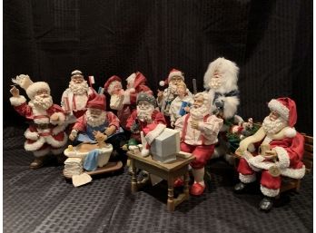 S48  Lot Of Santa Claus Figures -  Occupational