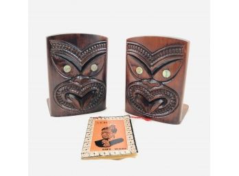 Pair Of Moko Giftware Wooden Bookends With Original Tag