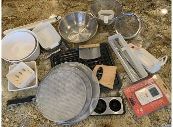 Kitchen Starter Set With GE Electric Knife