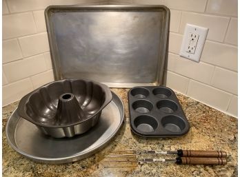 Collection Of Baking Pans & Tins