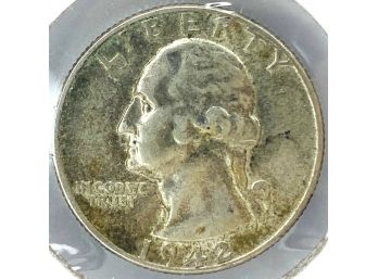 1942 Silver Washington Quarter (no Mint Mark - Philadelphia Mint)