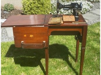 National Sewing Machine Co.- The Eldredge 1937, In Cabinet With Original Certificate, Accessories And Book