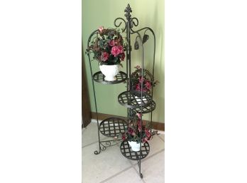 Metal Multi Tiered Plant Stand With Swinging Legs