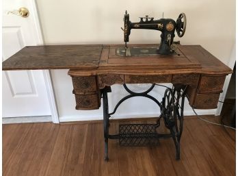 Extremely Rare! Antique Wanamaker Treadle Sewing Machine In Wooden Sewing Cabinet