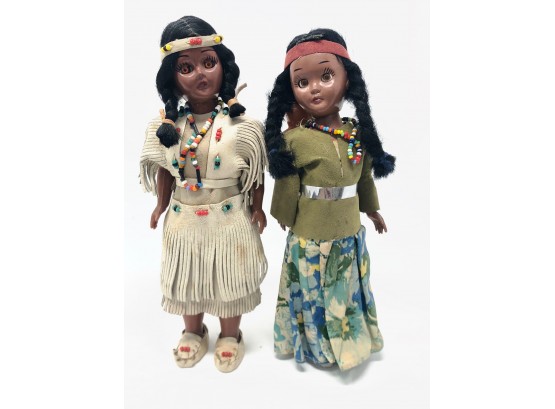 Pair Of Vintage Native American Dolls In Leather Dress