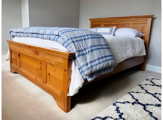 Solid Wood Queen Size Bed