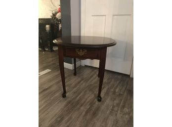 Queen Anne Style End Table With Drawer