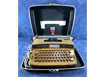 Smith Corona Electric Typewriter In Portable Case - Coronet Super 12