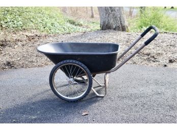 Dual-Wheel Home Wheelbarrow