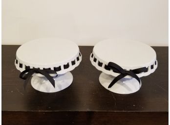 Pair Two's Company Victorian Cake Plateaux