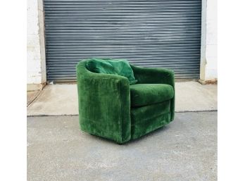 Mid Century Flexsteel 'Grand Manor Collection' Barrel Back Lounge Chair On Casters In Green Velvet