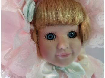 Princeton Porcelain Doll Collection Little Ladys Of Victorian England 'Beverlie' Like New In Box