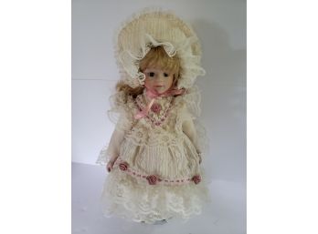 The Wimbledon Collectots Doll Made For Lexington Hall LTD. Porcelain Doll 'Caroline' Like New In Box