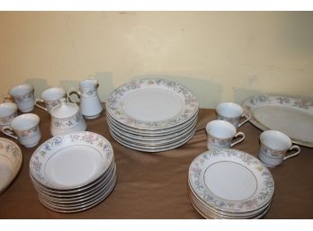 Tienshan Fine China - Floral Pattern - Service For Eight