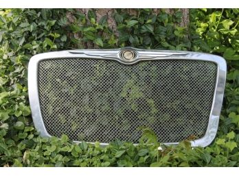 Crysler 300C Limited Front Grill - Wall Art Etc.