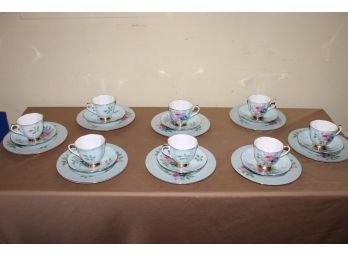 Gorgeous Service For Eight Including Tea Cups, Saucers And Lunch/Dessert Plates By Imperial