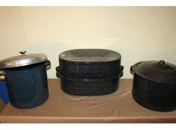 Set Of Three Cooking Pots