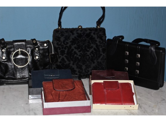 Ladies Lot (Wallets & Handbags)