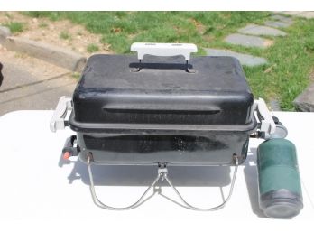 Portable Weber Propane Gas Grill - Tailgater