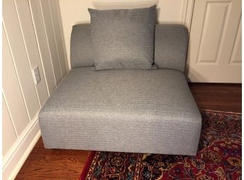 Wide Armless Low Chair With Pillow