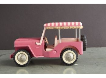 Large Tonka Pink Jeep Surrey 350 NIB, 1/16TH, - Collectors Item (Value $ 190)