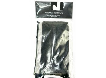 New Old Stock-rereusable Adult Facemasks. Pack Of 5, By Banana Republic