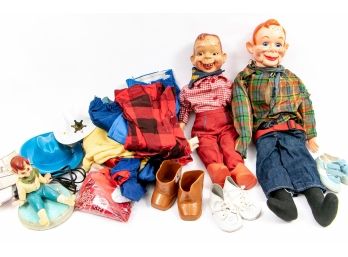 Huge Lot Of (2) Howdy Doody Dolls & Night Light