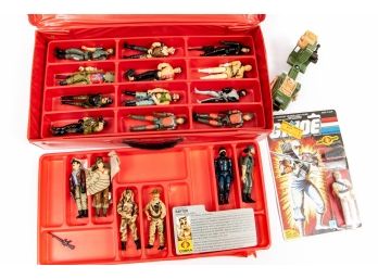 Total Of 19 GI Joe Figures With Case