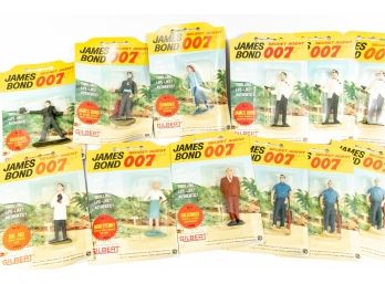 15 Gilbert 007 James Bond Action Figures On Cards 1965