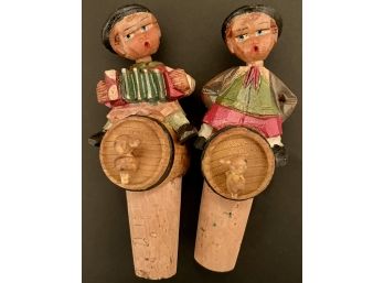 Vtg Pair Hand Carved Wood Bottle Stopper - Accordion Player - Heads Move - Italy - Isolabella Liqueur - Anri
