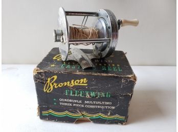 Vintage Bronson Fleetwing Level Winding Casting Reel