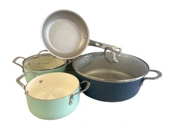 Six Pieces Of Contemporary Cookware By Ayesha And Master Class