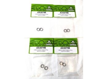 4 Axial RC Retainer Rings New In Packaging AX30786