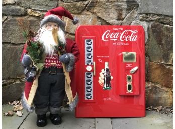 Santa With A Coca Cola Machine