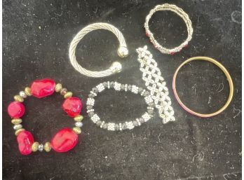 Costume Jewelry Bracelet Lot