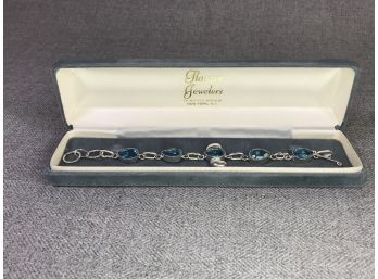 Very Pretty 925 / Sterling Silver & Aquamarine Bracelet - Teardrop Shaped Stones - Brand New - Never Worn