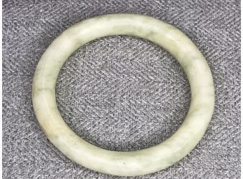 Very Nice Vintage ? Antique ?  White / Very Pale Green Jade Bangle Bracelet - Very Nice Bracelet Matte Finish