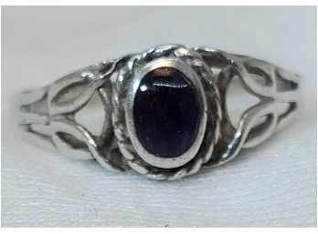 Sterling Silver Size 7 Tested Amethyst Ring ~ 1.47 Grams