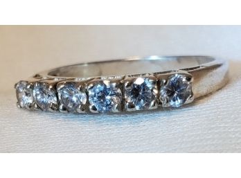 Sterling Silver Size 8 Stunning CZ Anniversary Ring ~ 2.53 Grams