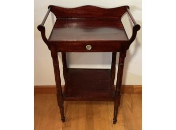 Petite One Drawer Wash Stand