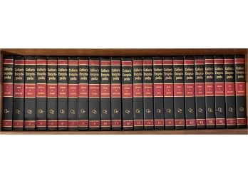 Colliers Encyclopedia Red Books 1968, 24 Book Set