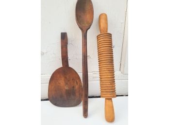 (3) Vintage Wooden Kitchenware, Rolling Pin, Spatula And Spoon